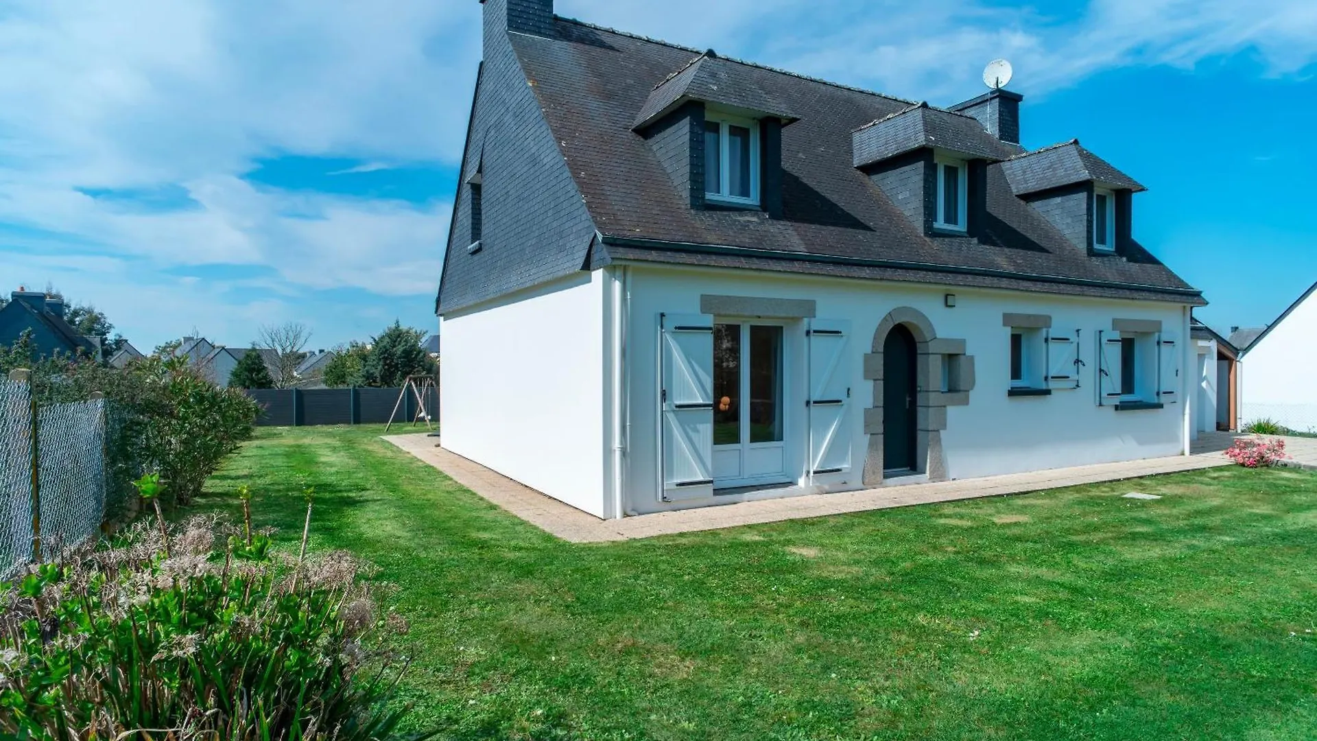 Holiday home Kerhelle - Maison Familiale A Locmariaquer