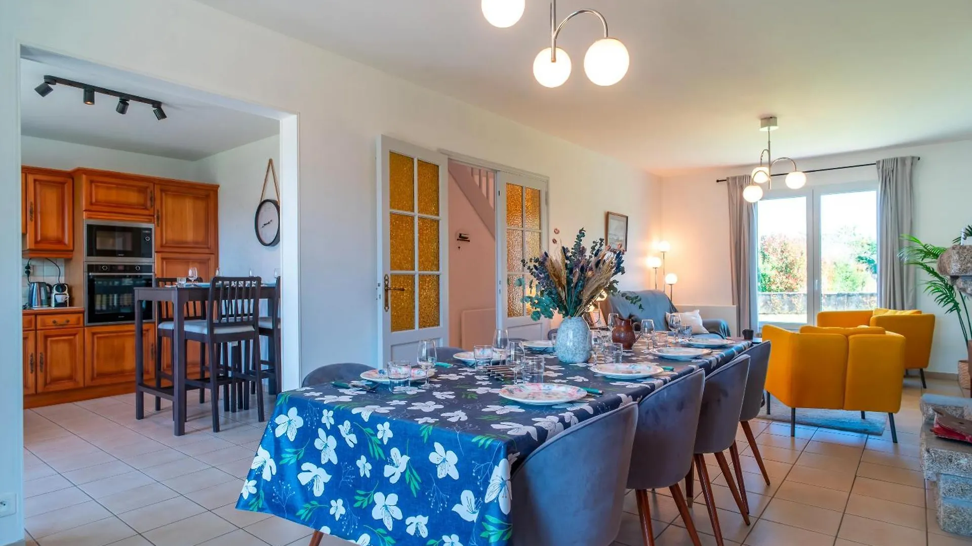 Kerhelle - Maison Familiale A Locmariaquer Holiday home