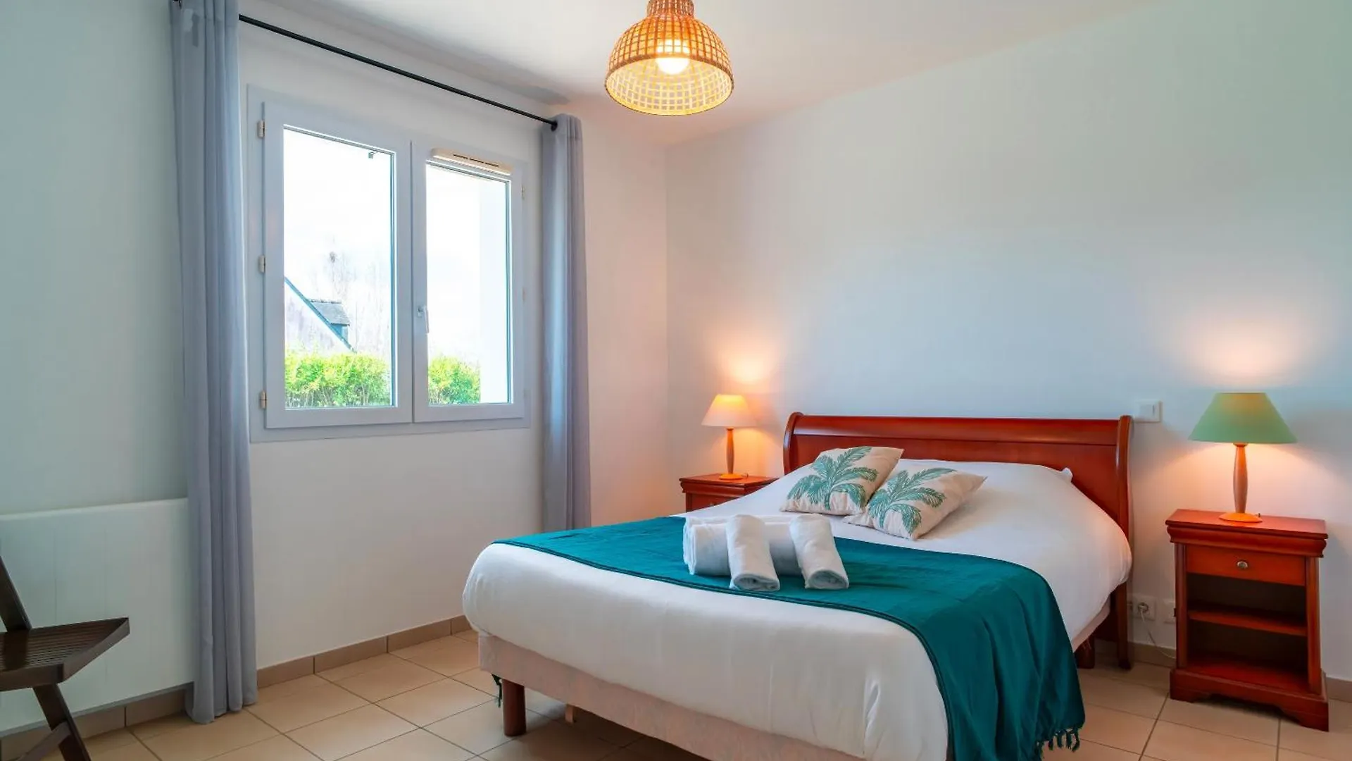 Kerhelle - Maison Familiale A Locmariaquer Holiday home