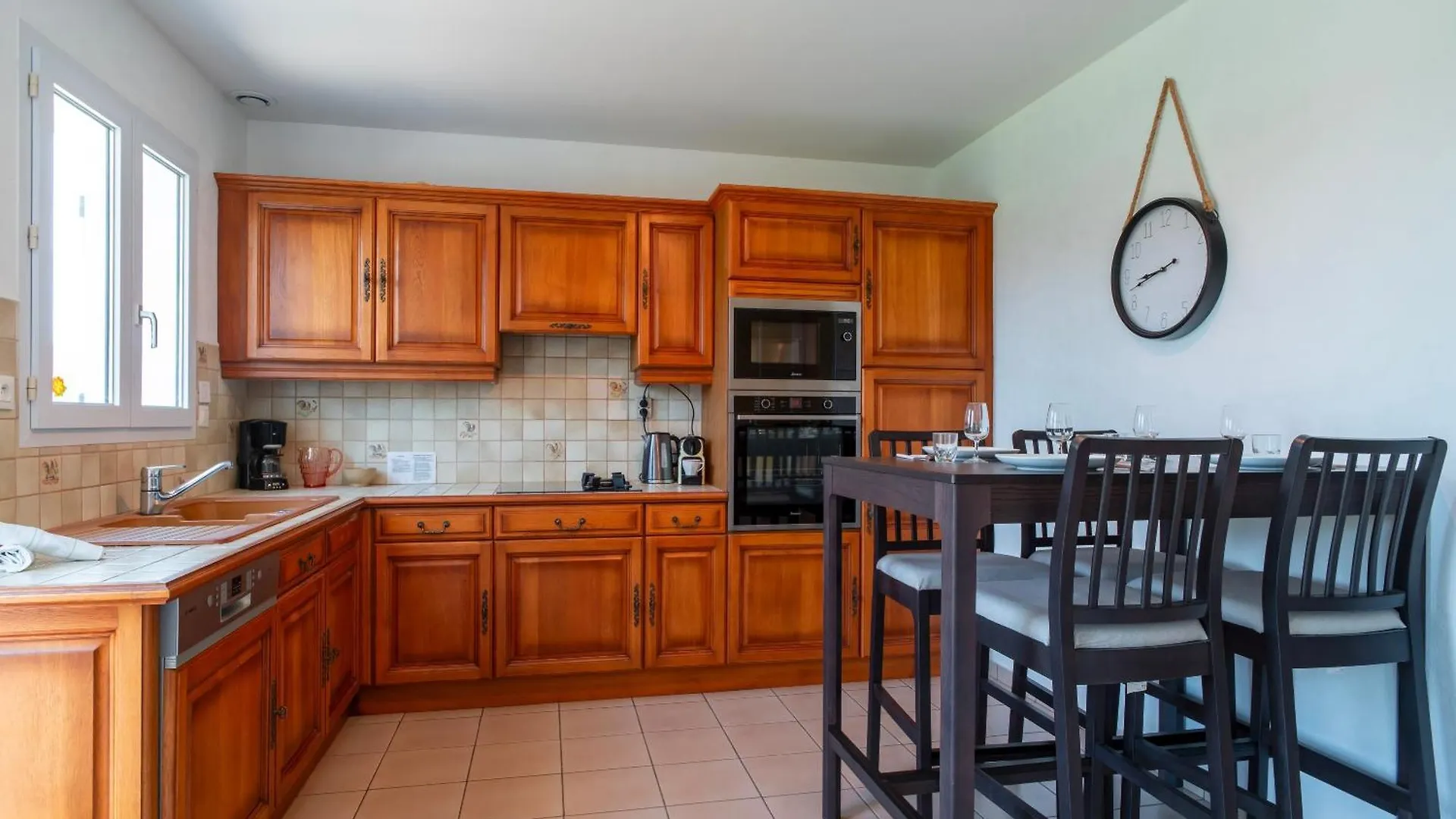 Kerhelle - Maison Familiale A Locmariaquer Holiday home