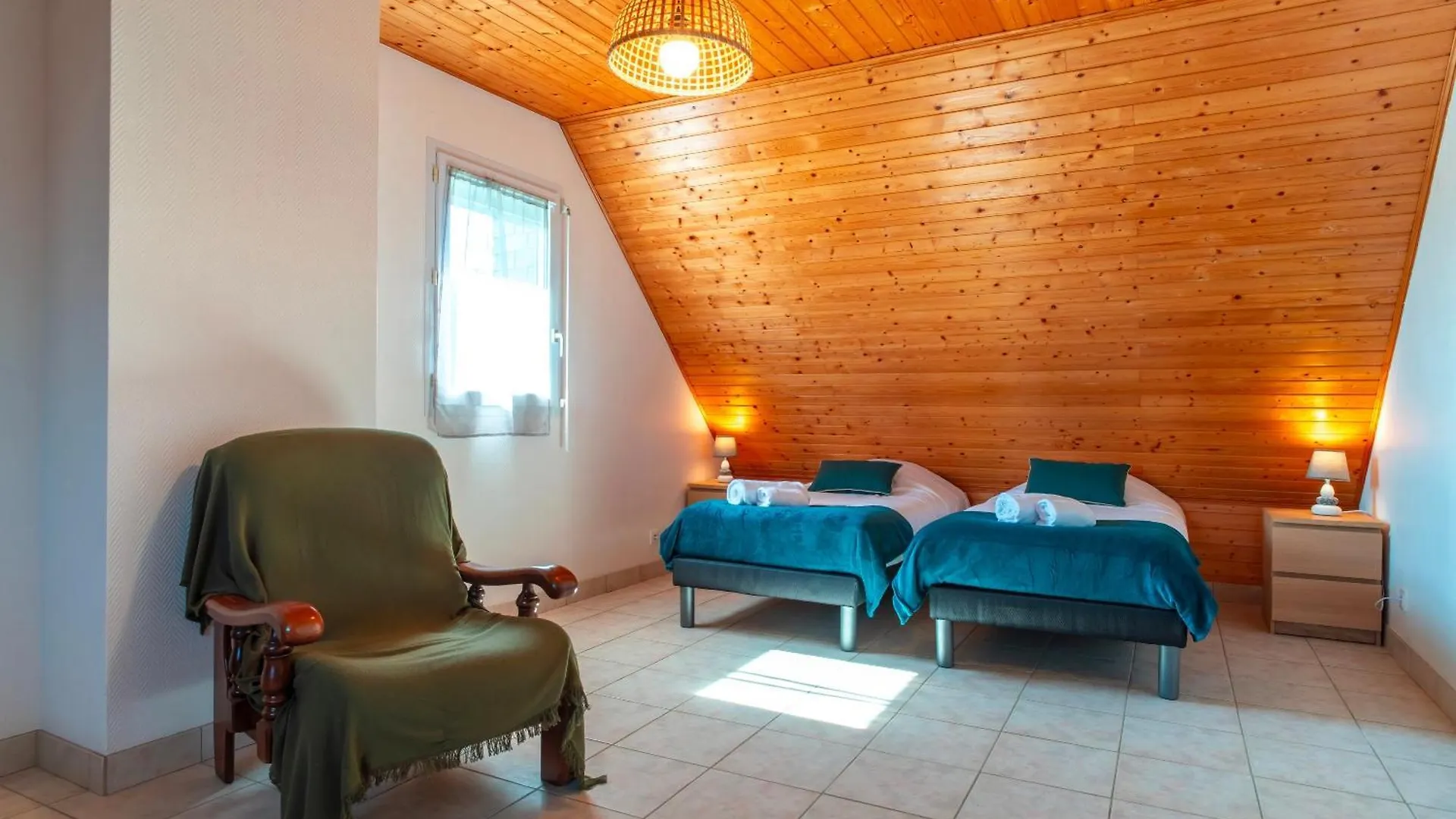 Holiday home Kerhelle - Maison Familiale A Locmariaquer France