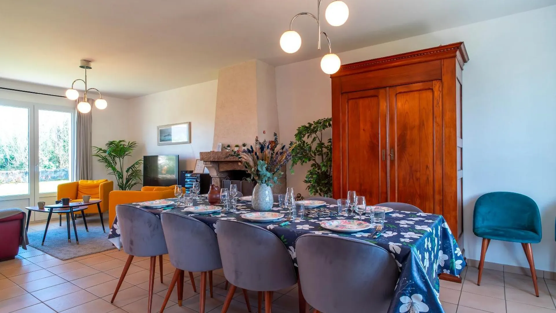 Holiday home Kerhelle - Maison Familiale A Locmariaquer